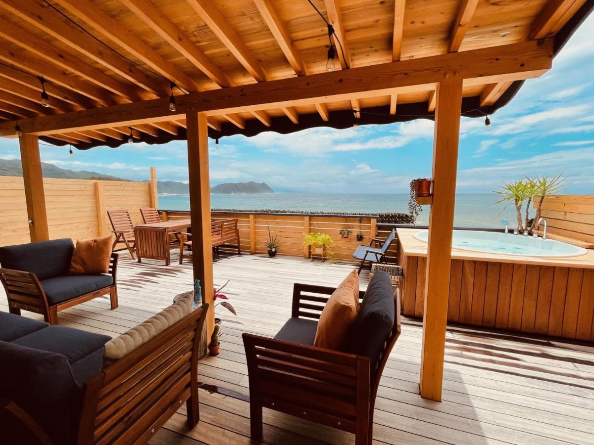 Вілла Pacifico Surf House - By The Sea Shishikui Екстер'єр фото